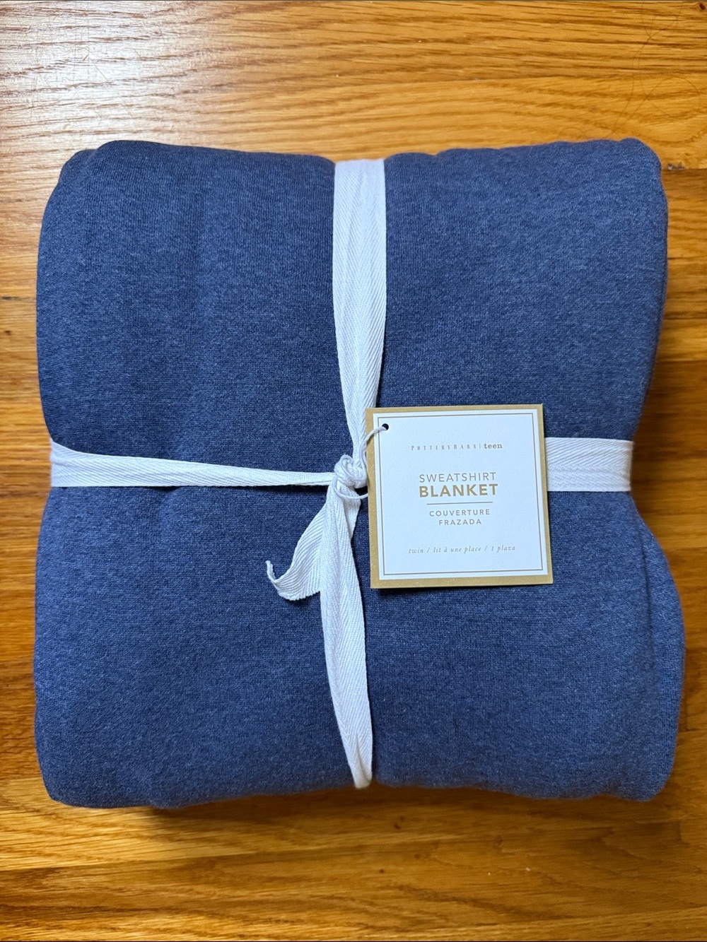 NWT Pottery Barn Teen Heathered Navy Fleece Throw